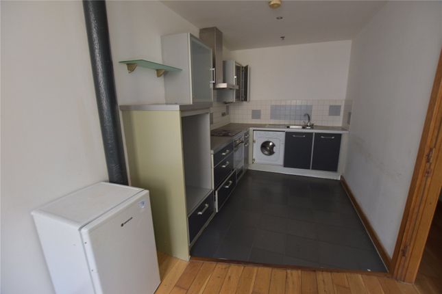 Apartment 16, 53, Leeds Road, West Yorkshire photo 2