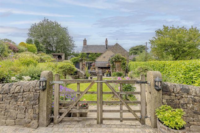 Loxley Cottage, Douse Lane, Onecote, Staffordshire photo 2