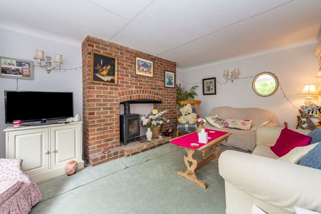 3, Regency Close, Uckfield photo 3