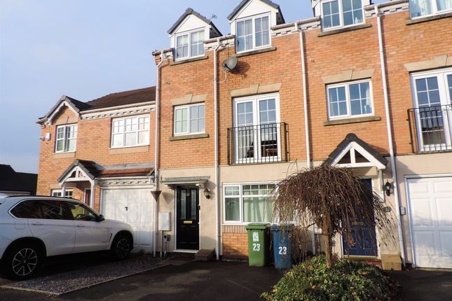 Thumbnail Town house to rent in Wellington Close, Stafford