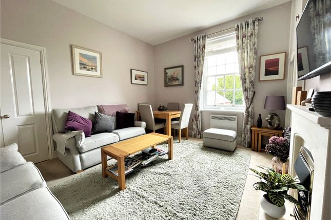 9 Barton Hall,, Bartons Road, Hampshire photo 3