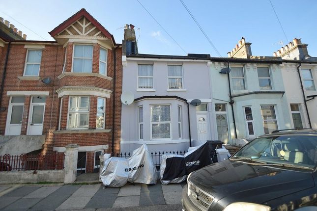 Thumbnail Flat to rent in Emmanuel Road, Hastings, East Sussex