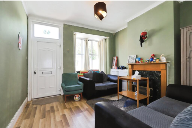 45, Wolverhampton photo 5
