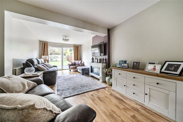 Stratton Heights, Cirencester photo 4