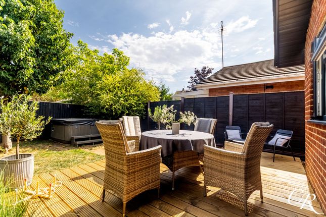 86 Long Mynd Avenue, Cheltenham photo 4