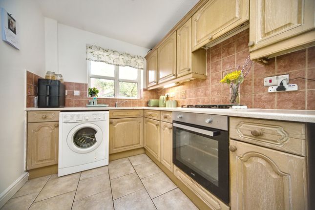 12 Crossford Close, Wigan photo 4