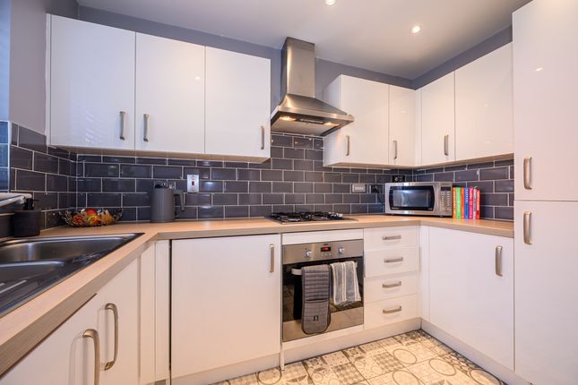 7 Skipton Close, Newton-Le-Willows photo 4