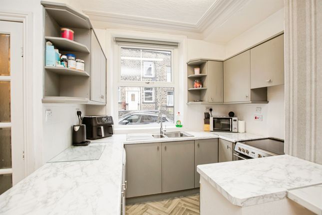 10, Egremont Street, Sowerby Bridge photo 4