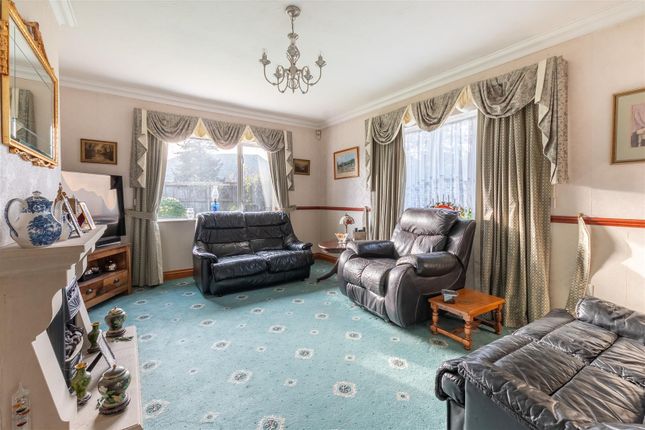 7, Grange Road, Saltford photo 4