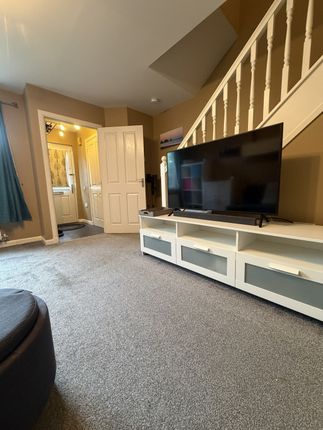 23, Springfield Gardens, Glasgow photo 4