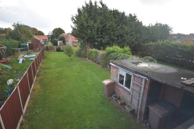 St. Lawrence Avenue, Goole photo 3