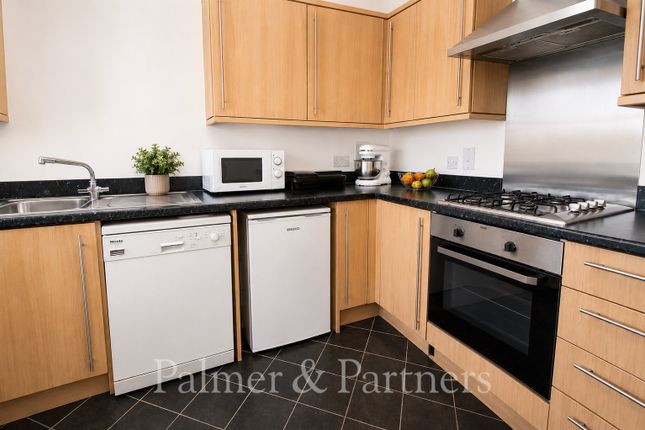 26, Hooper Avenue, Essex photo 4