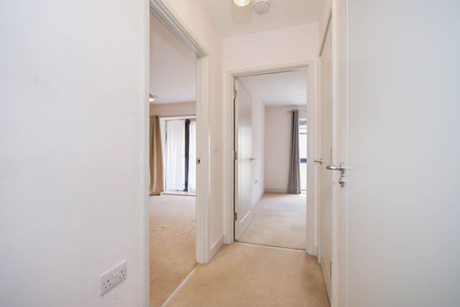 92, Olympus House, Swindon photo 4