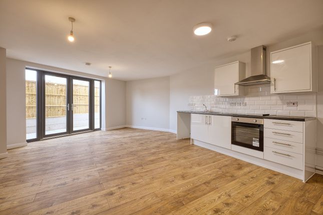 Flat 1, 5-7, Allenby Road, Kent photo 2