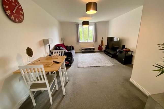 66, Sunlight Gardens, Fareham photo 4