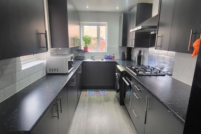 68 Meynell Road, Leicester photo 3