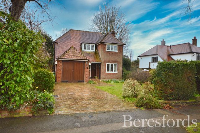 Thumbnail Detached house for sale in Parkway, Gidea Park