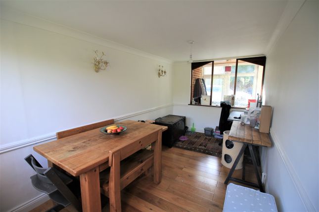 5, Oaklands Drive, Cringleford photo 3