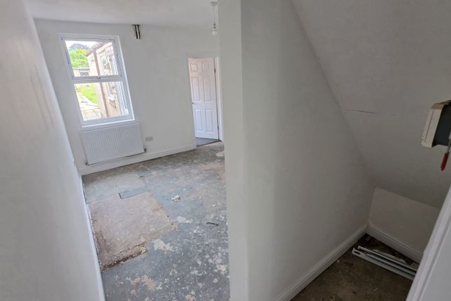 138, Tile Hill Lane, Coventry photo 5
