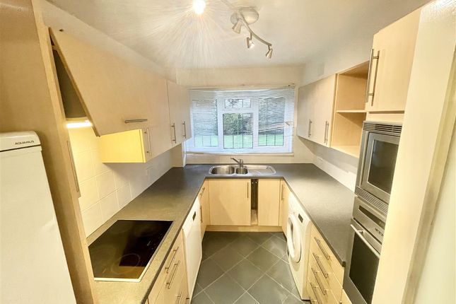 Flat 2,, Mardon, Westfield Park, Pinner photo 3