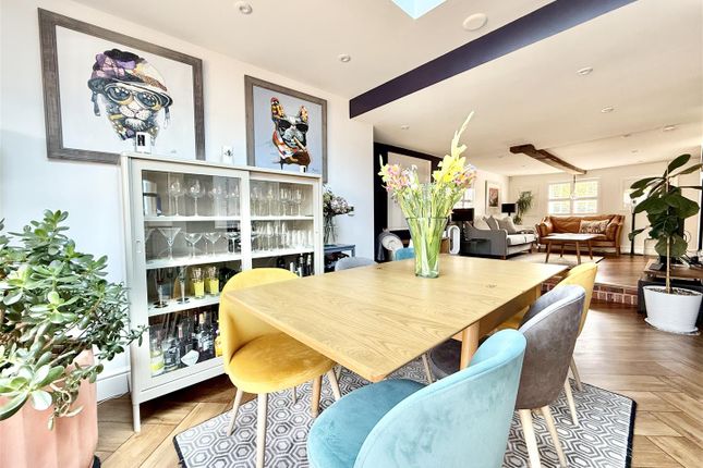 The Oak Shades, Half Moon Lane, Redgrave, Diss photo 2