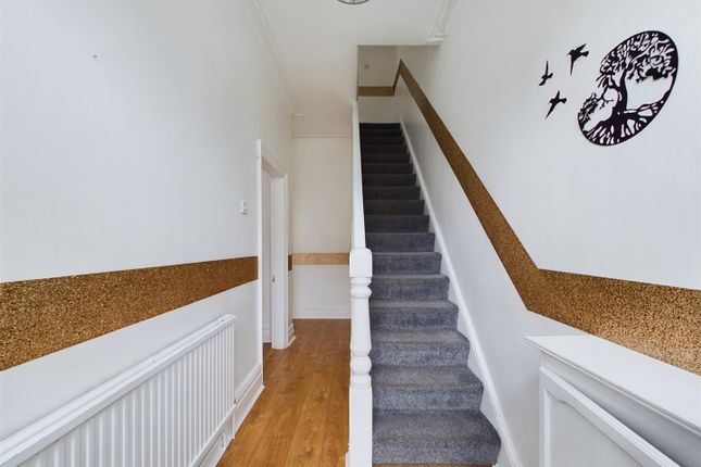 8, York Avenue, Wallasey photo 2