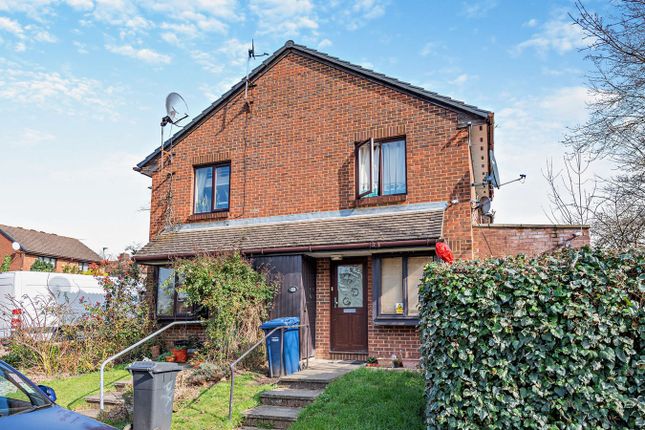 End terrace house for sale in Pavilion Way, Edgware