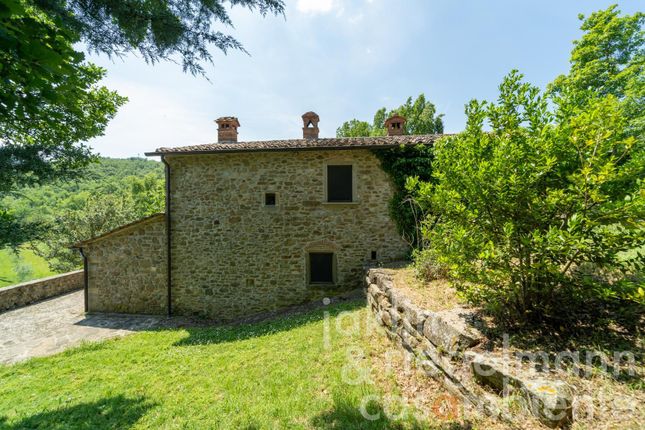 Country house for sale in Italy, Tuscany, Arezzo, Anghiari