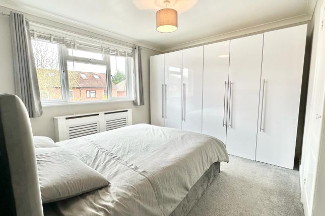 Semi-detached house for sale in Huntsman Road, Ilford