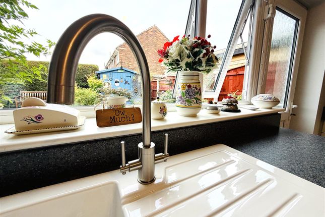 43, Northfield, Selby photo 4