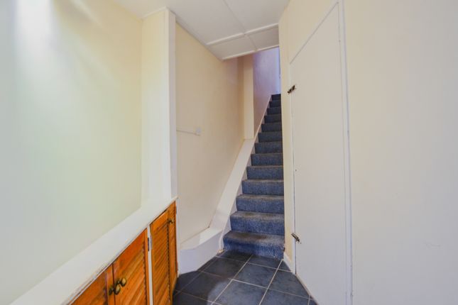 2 Apartments, Parade Square, Lostwithiel photo 3
