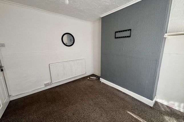127, Gadsby Street, Nuneaton photo 4