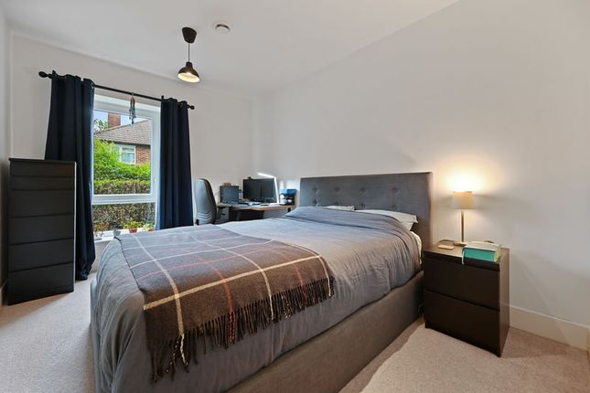 Flat 18 Calla Court, Tranquil Lane, Harrow photo 4