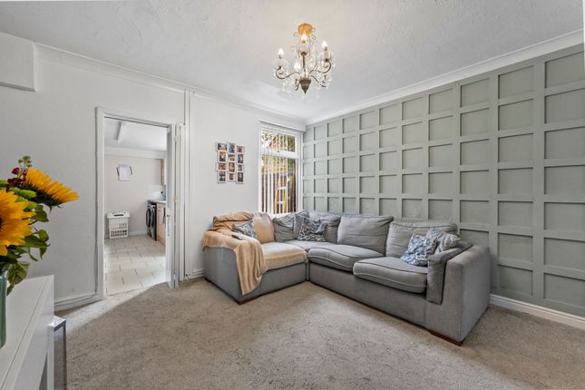 7 Crown Street, St. Helens photo 3