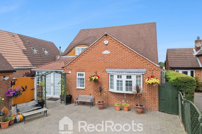 Fieldside, Braithwaite Lane, Doncaster photo 3