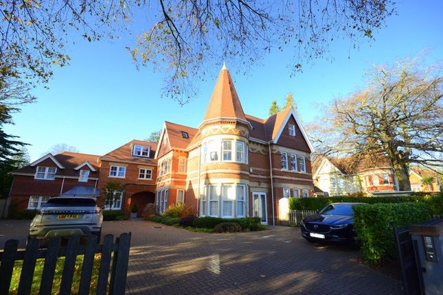 Thumbnail Flat to rent in Pinewood Road, Westbourne, Bournemouth