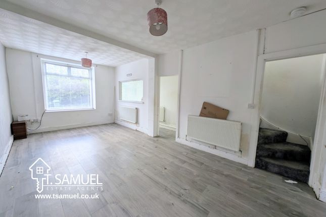 27 Harcourt Terrace, Mountain Ash photo 3