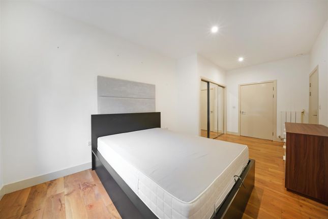 34 Dowding Drive  - P4K97Ggqx2Cmd1Succng.Jpg