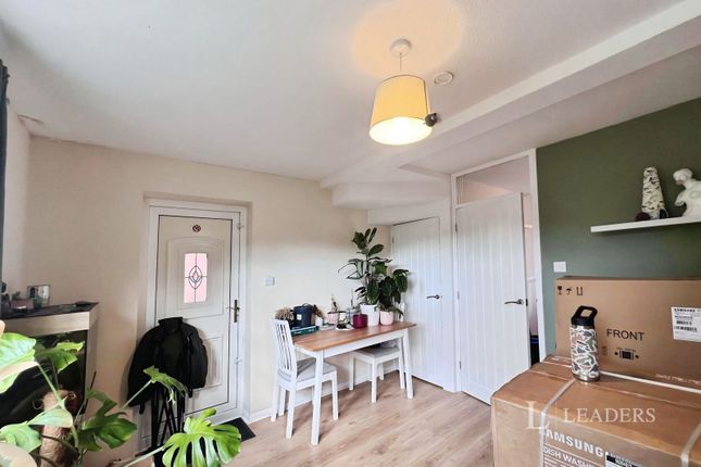 11, Ash Place, Ash Place photo 4