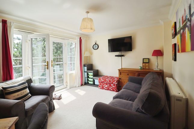 47, Heol Cilffrydd, Barry photo 4