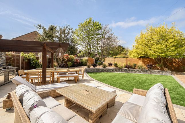 5 Elfin Grove, Bognor Regis photo 4