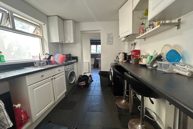 48, Flora Street, Cardiff photo 2