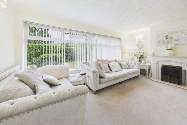 2, Branksome Close, Hemel Hempstead photo 3