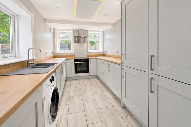76, Chichester photo 4