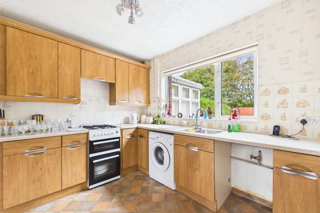 Lavington Drive, Gloucester photo 3