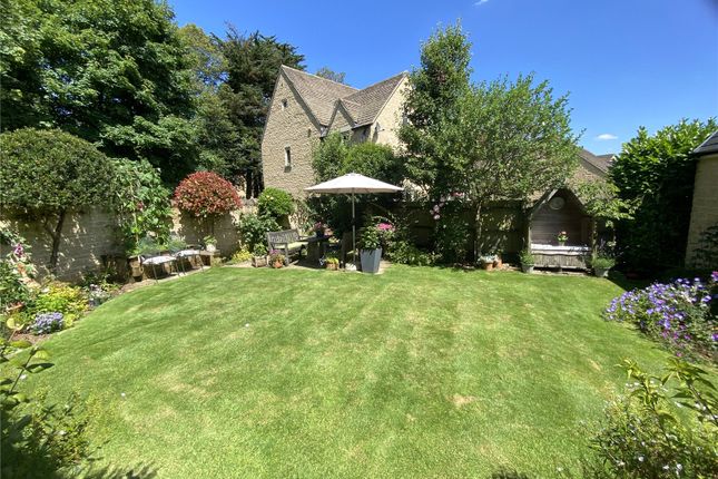 7, Delfin Way, Cheltenham photo 4