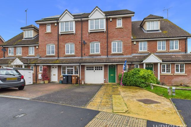 4-bed other on 4, Bluebell Way, Hatfield, £485,000
