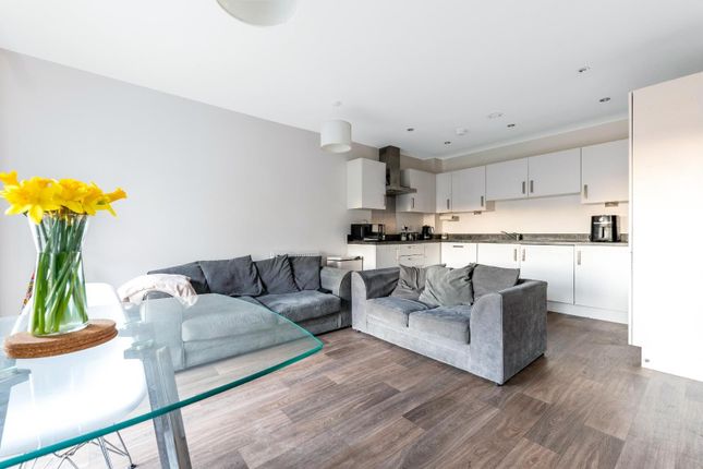 Flat for sale in James Smith Court, Dartford
