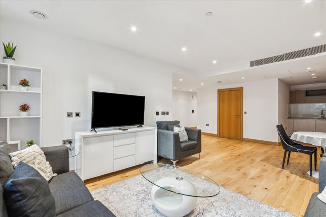 2-bed flat on Hermitage Street, London, £4,498/mo