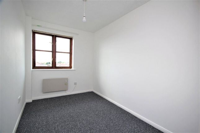 10, Victoria Court, Lancing photo 5